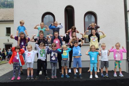 Že 20 let »Najprej Bog!« (17)